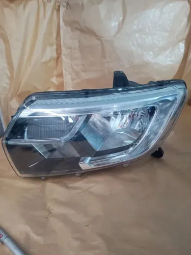 Farol Sandero 2020 led