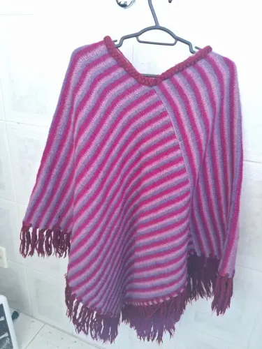 PONCHO  DE  LÁ 