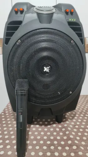 Caixa de Som Bluetooth com Microfone