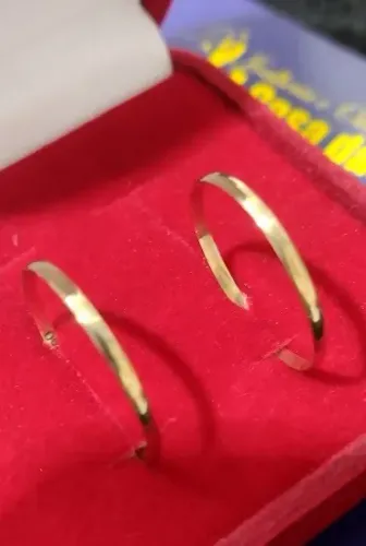 Par Alianças Casal Ouro 18 Kilates Maciça 1,7 Gramas 1.6 mm