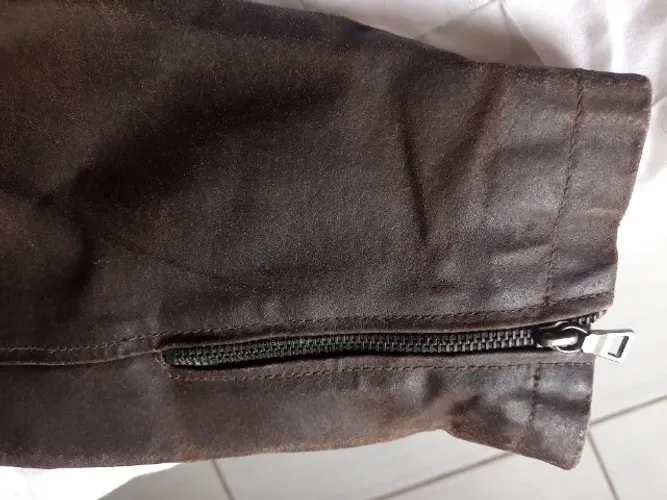 jacketa de couro antiga + casaco veludo antigo vintage baratos