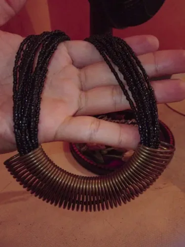 Antigo Colar Estilo Africano