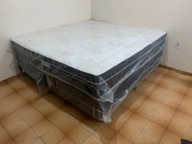 Cama box king size extra luxo