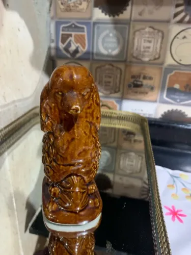Cachorro em porcelana vintage 