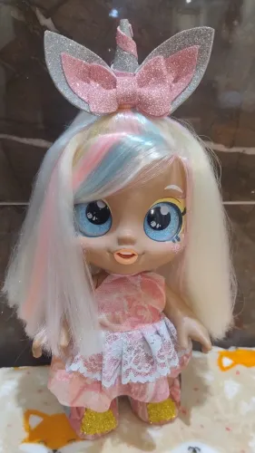 Boneca kindi kids Marsha Mello unicórnio 