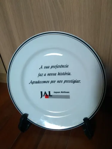 Prato de porcelana Jal