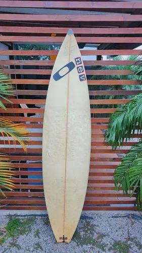 Prancha de Surfe Nev 6'8 , com capa Billabong 