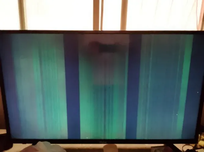 Tv Philco 39 tela com listras