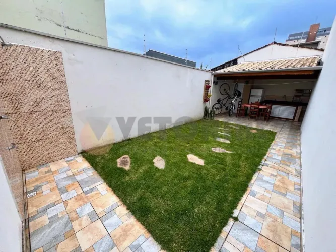 Sobrado com 2 dormitórios à venda, 81 m² por R$ 750.000,00 - Praia das Palmeiras - Caragua