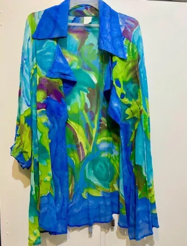 Saída de praia ou piscina / camisão pintado a mão em crepe comprado fora do Brasil