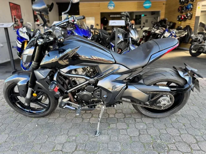 Zontes V350 com 1.000km