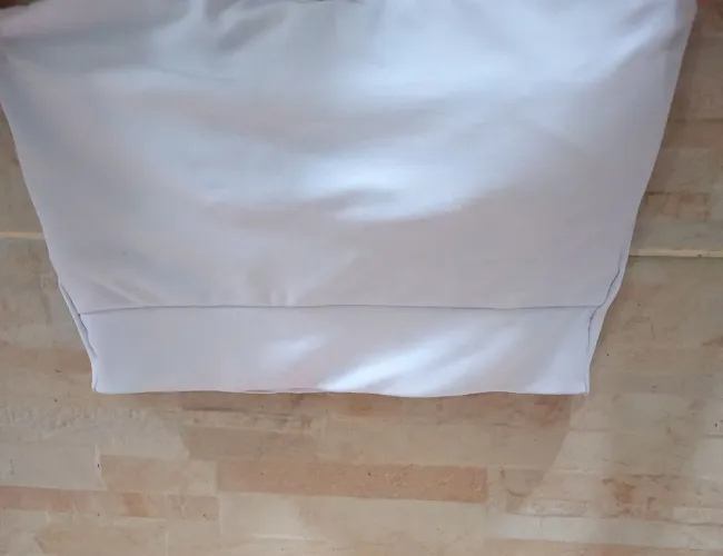 Top cropped branco 