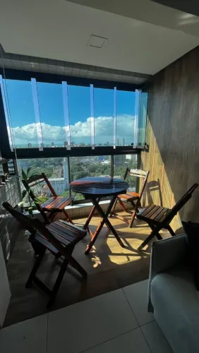 Mesa  e cadeira dobrável