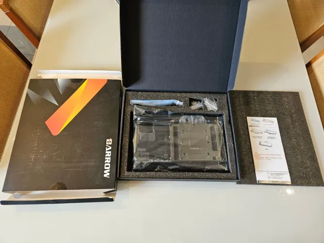 Waterblock Barrow para AMD Radeon RX6800XT e RX6900XT
