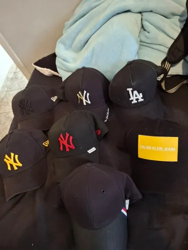 7 bonés originals - new era, tommy e calvin klein