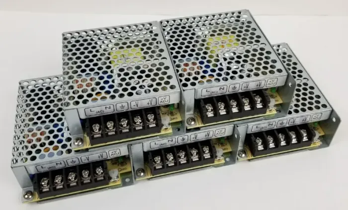 Fonte MEAN WELL NES-25-12 +12v 2.1A