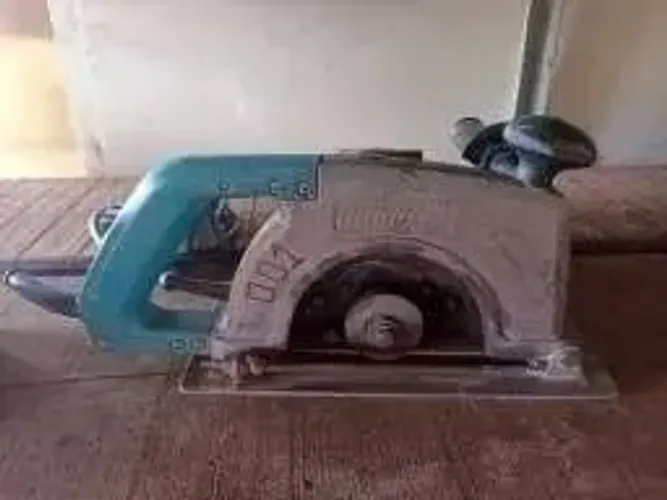 Serra mármore Makita industrial 4107R