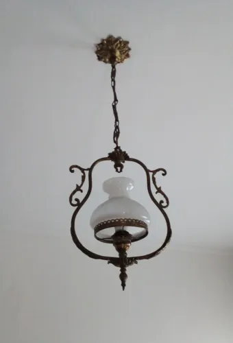 Lustre pendente de bronze antigo