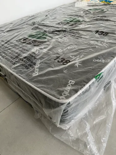 Colchão Casal D33 com 20cm de Altura NOVO
