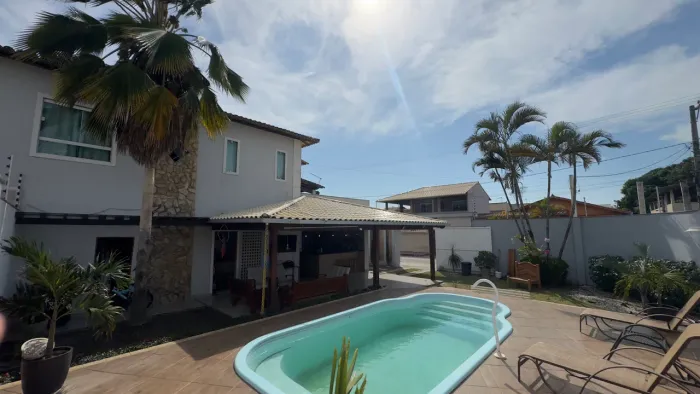 Casa em Itaoca com Piscina e ampla área de lazer a 900m da praia