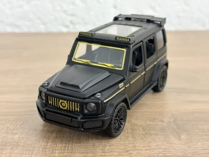 CARRINHO DE METAL MERCEDES G63 BRABUS PRETO FOSCO 1:36