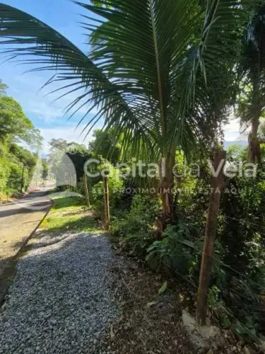 TERRENO COM ESCRITURA DEFINITIVA E VISTA PARA O MAR