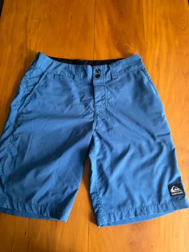 Shorts de Praia Quiksilver Azul