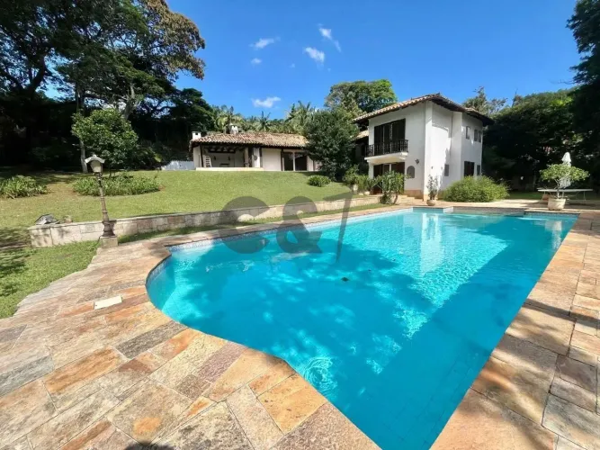 Casa de Condomínio - 4 Dormitórios (3 Suítes) à Venda na Chácara Flora, São Paulo/SP.