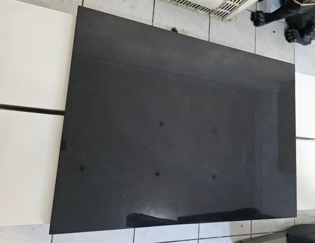 mesa de centro em laca preto e branca 