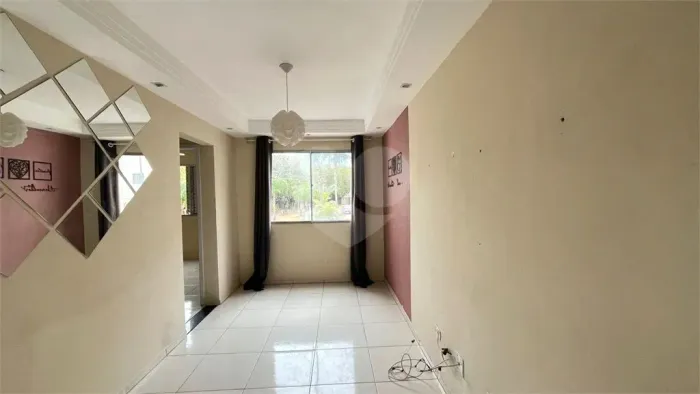 Apartamento à venda com 2 quartos no condomínio Parque Sicília, Votorantim - SP