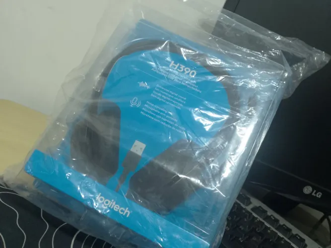 Headset Logitech H390