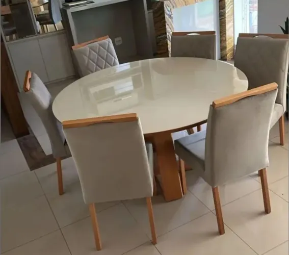 Mesa de jantar redonda MADEIRA MACICA LARA