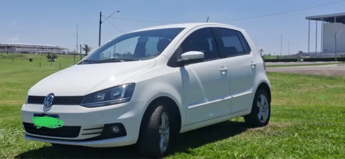 Volkswagen Fox Comfortline 1.6 Flex 8V 5P 2015