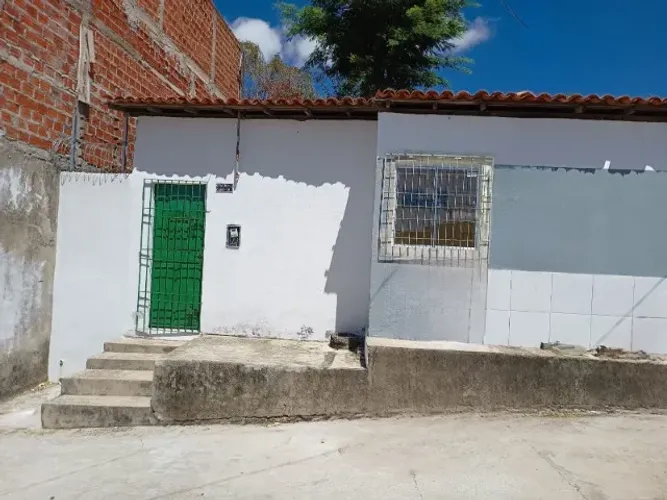 Aluga-se Casa próxima dos dois Shopping (Teresina e Rio Poty)