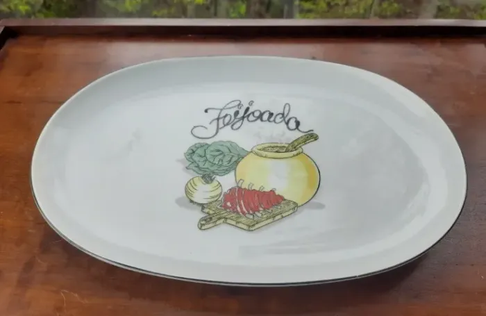 Travessa antiga em porcelana Schimidt para feijoada 32cm x 21cm