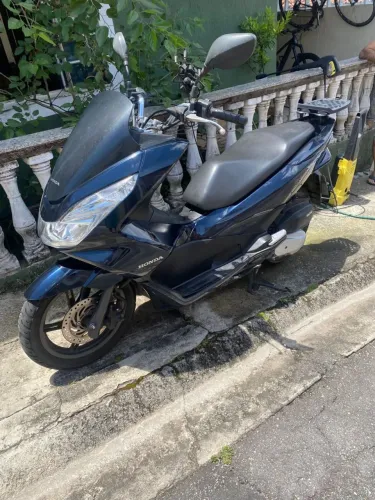 Honda PCX 150 2018 Azul - Conservada, Econômica e Pronta pra Rodar! 