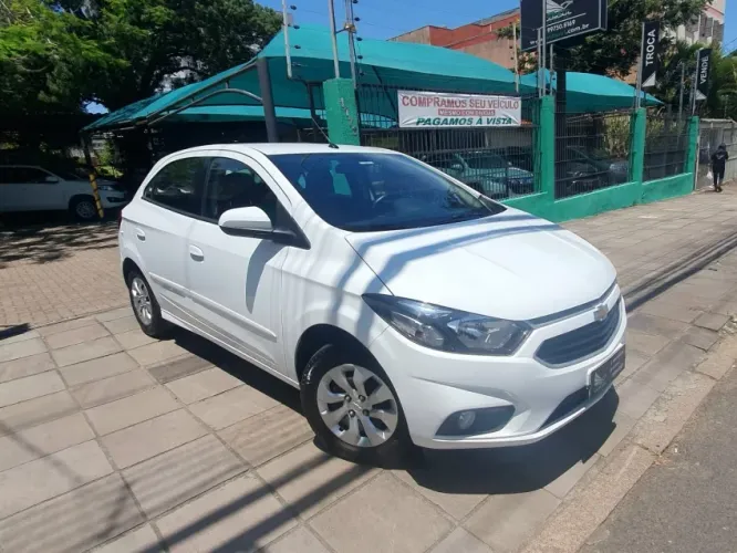 Chevrolet Onix Hatch LT 1.0 12V Flex Mec. 4P 2017