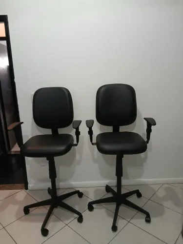 CADEIRA BALCÃO
