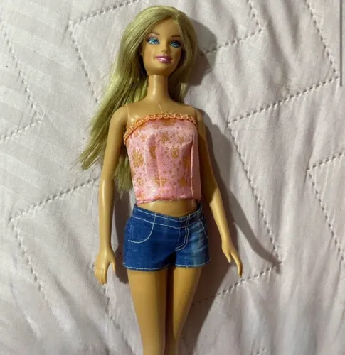 Barbie rostinho anos 2000