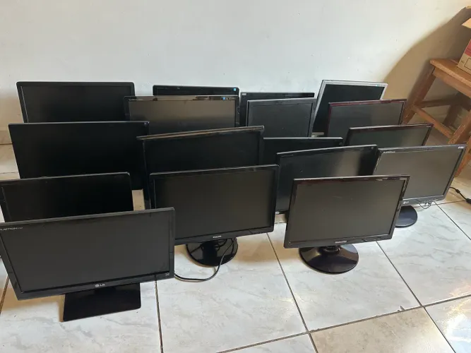 Monitores top 16 polegadas 200,00 19 350,00 original cabos com garantia loja 