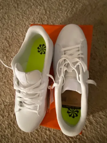 Tênis Nike original novo