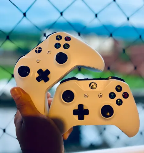 2 controles Xbox one Originais