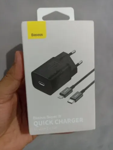 Carregador Baseus para iPhone 20W com cabo Lightning