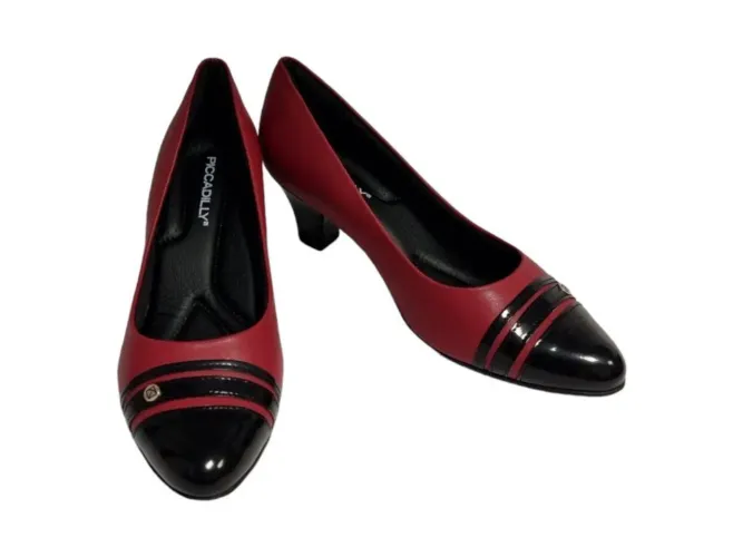 Sapato Picadilly vermelho e preto, tamanho 36
