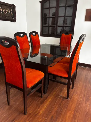 Mesa de Jantar - 6 lugares / 180x100