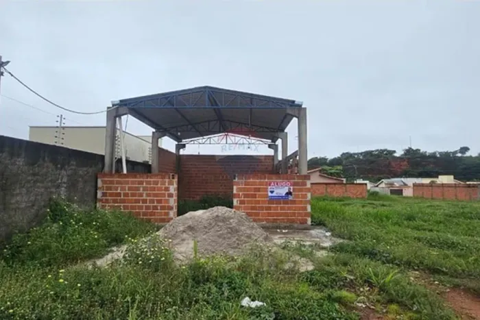 GALPÃO COMERCIAL NO JARDIM DOS IPÊS 1