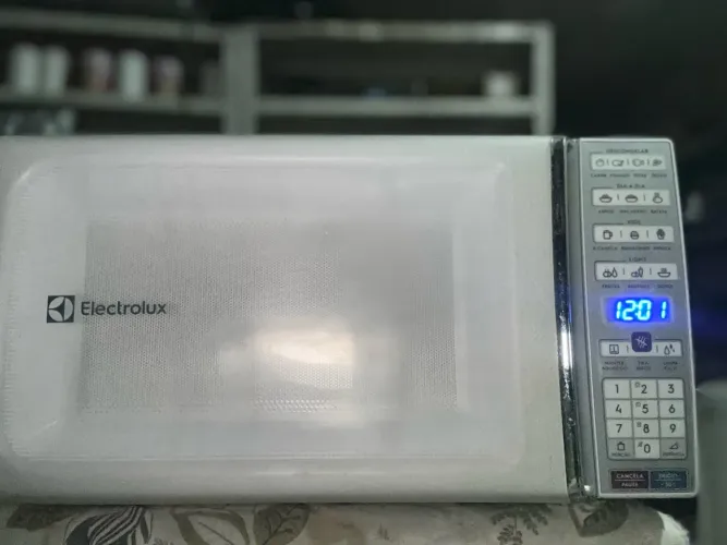 Microondas Electrolux 34L