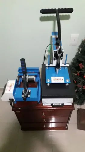 Máquina de estampar