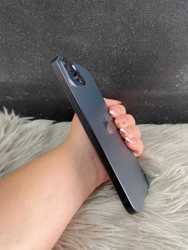 ?IPHONE 15 PLUS/*512GB* ?PRETO ?94% ?COM CAIXA ?R$3.299,00