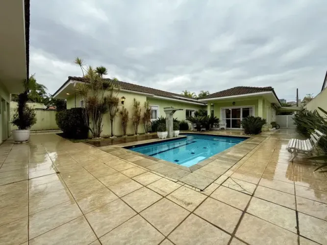 Casa para locação no condomínio Melville em Alphaville Santana de Parnaíba - SP